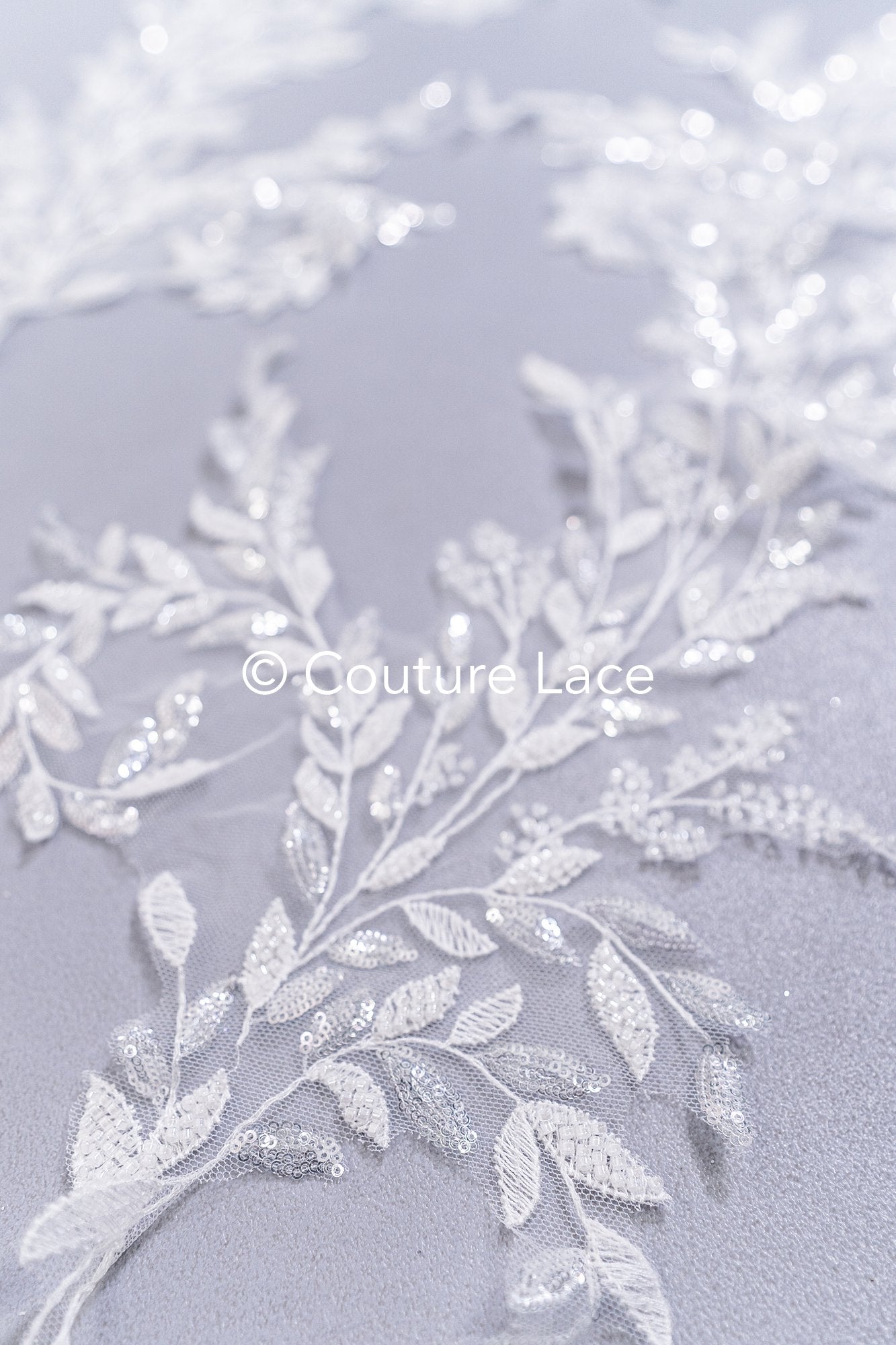 Perlen Applikationen für Brautkleid Off-White/ Blumenspitzen Aufnäher/ bestickte Spitzenapplikationen/ Spitzenapplikationen// A24-216B