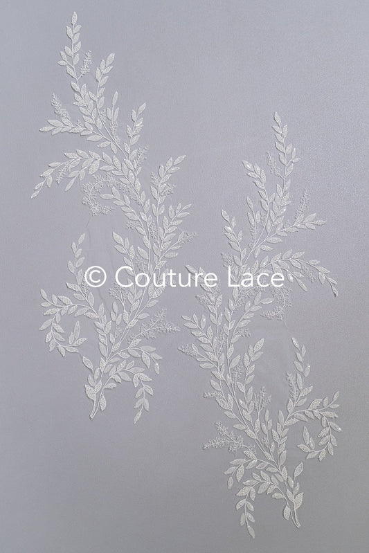 Perlen Applikationen für Brautkleid Off-White/ Blumenspitzen Aufnäher/ bestickte Spitzenapplikationen/ Spitzenapplikationen// A24-216