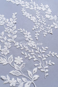 Romantische Applikation weiß / florale Hochzeitskleid Spitzenapplikation mit Pailletten/ Braut Applikation// A24-170