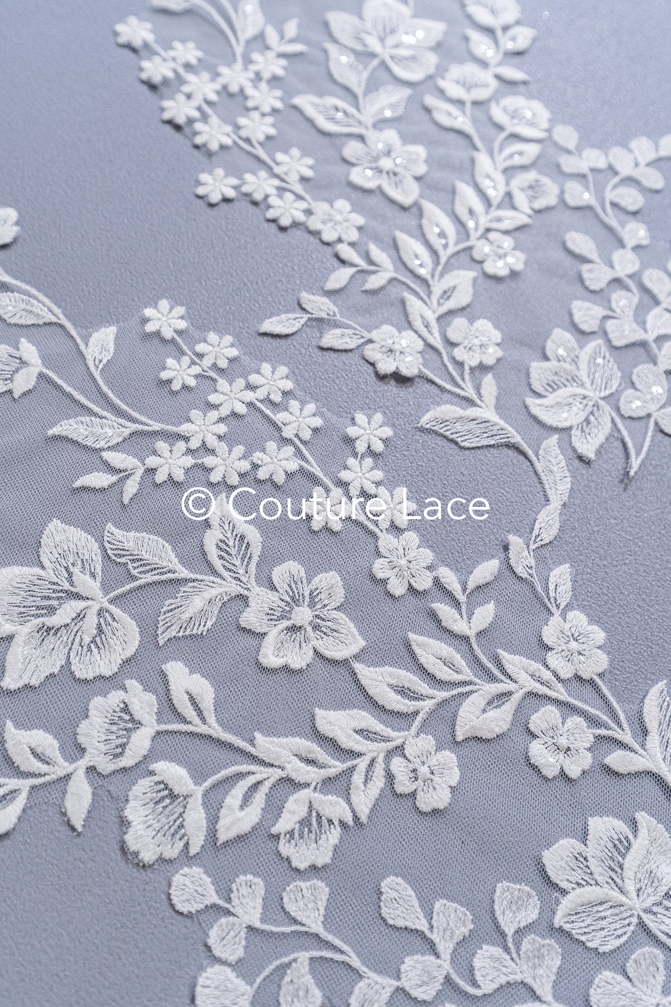 Romantische Applikation weiß / florale Hochzeitskleid Spitzenapplikation mit Pailletten/ Braut Applikation// A24-171B
