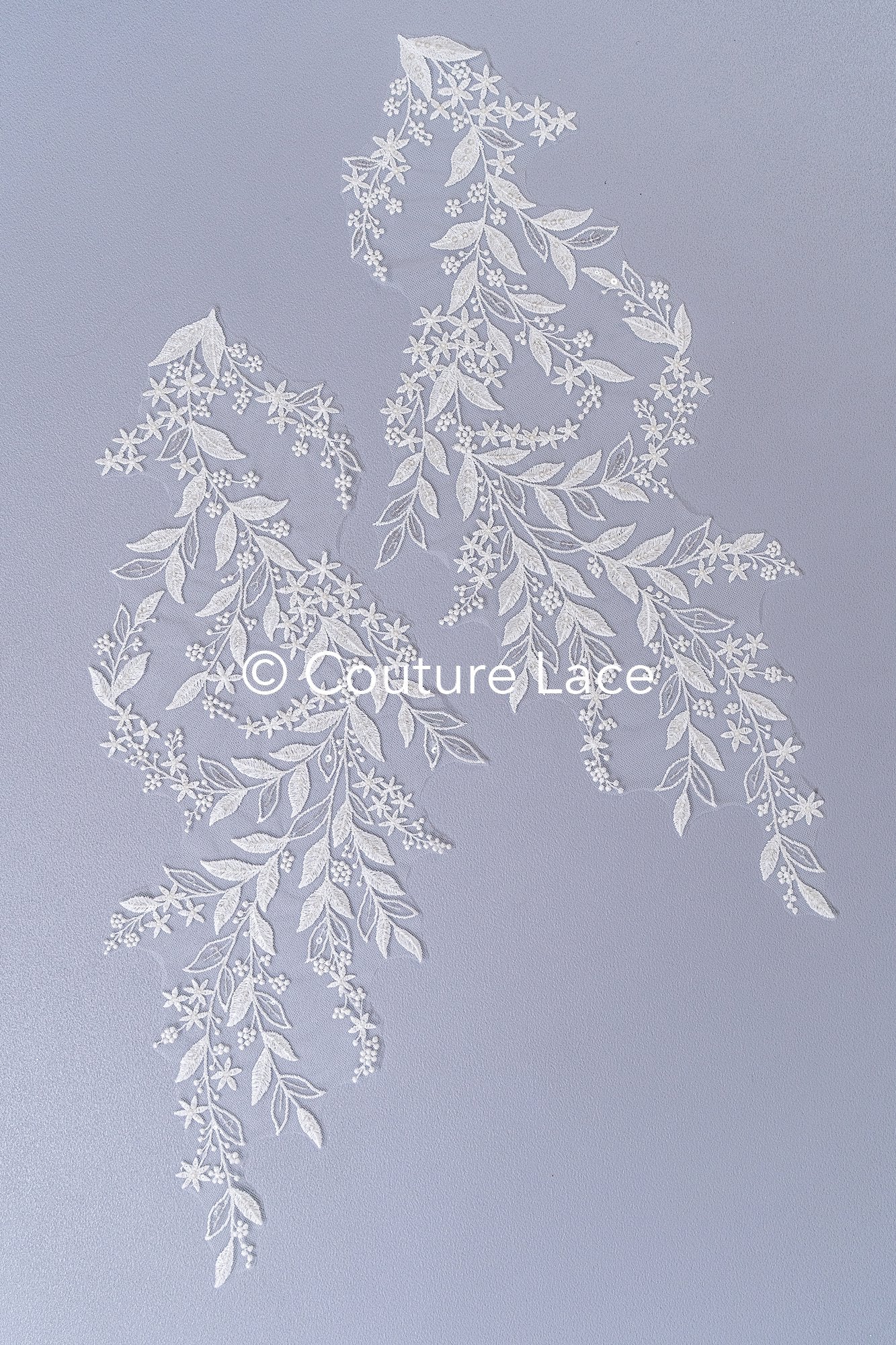 Romantische Applikation off-white/ Brautapplikation mit Blumen/ Brautkleid Spitzenapplikation/ Brautspitze Applikation// A24-371