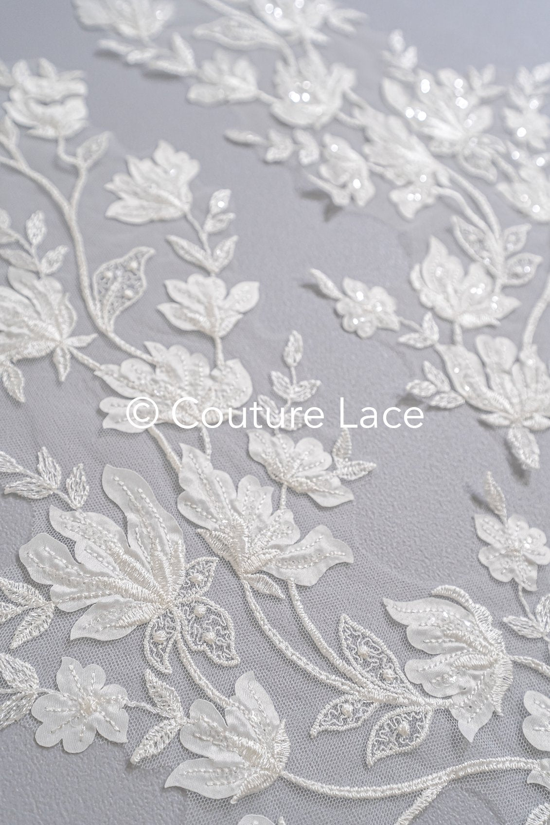 Romantische Applikation off-white/ Brautapplikation mit Blumen/ Brautkleid Spitzenapplikation/ Brautspitze Applikation// A24-376