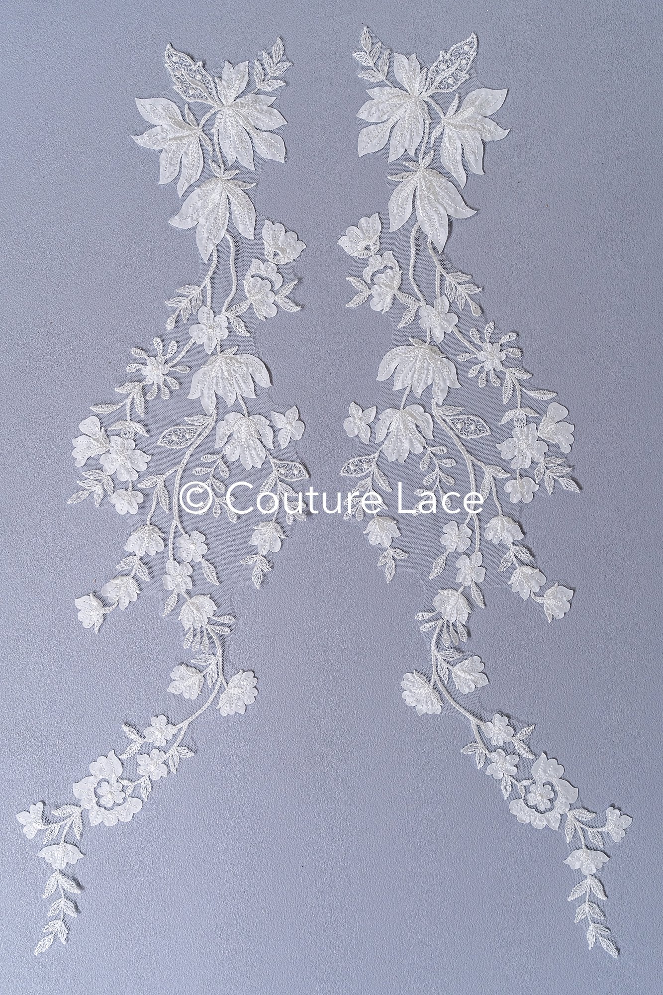 Romantische Applikation off-white/ Brautapplikation mit Blumen/ Brautkleid Spitzenapplikation/ Brautspitze Applikation// A24-378