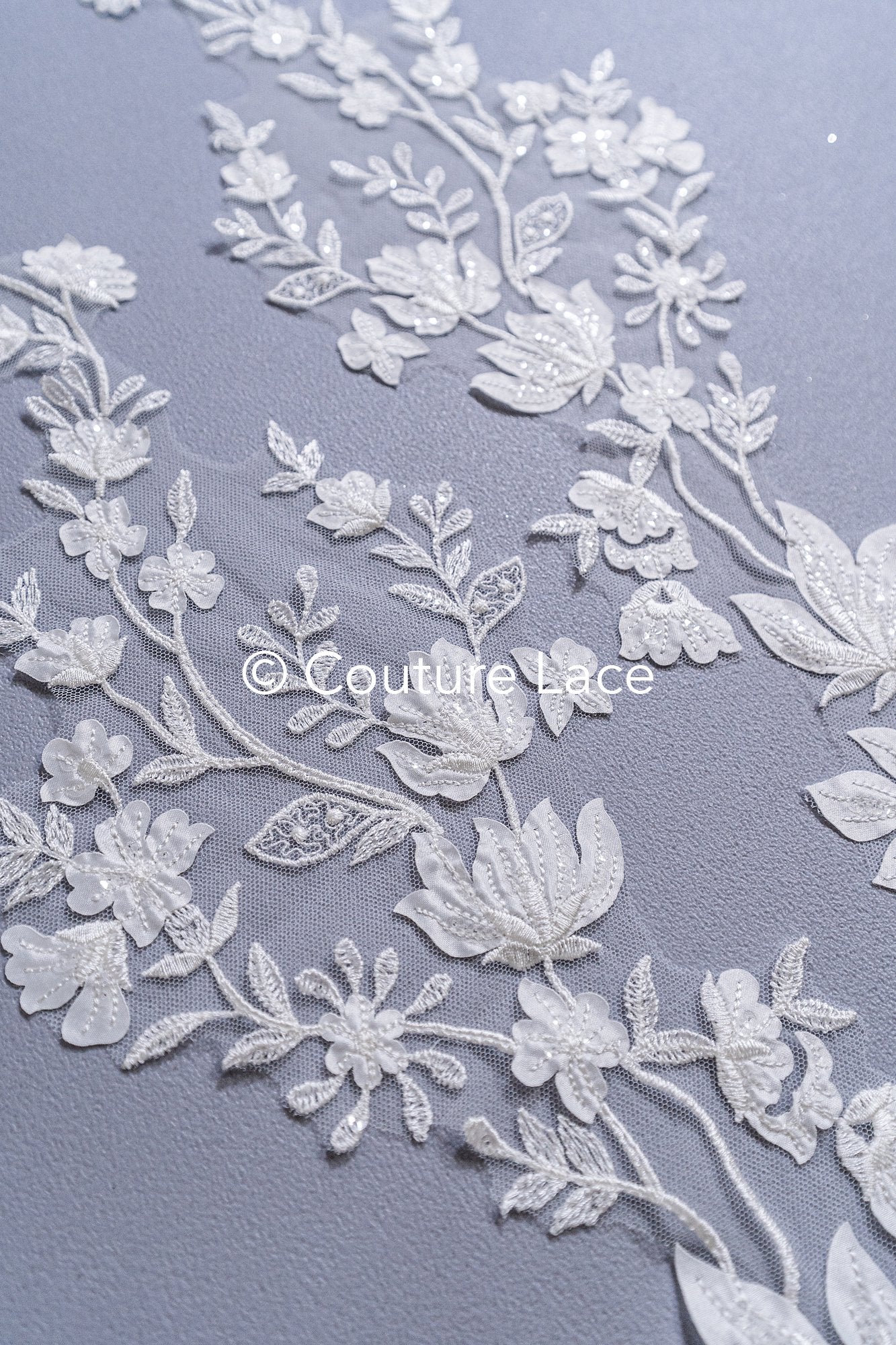 Romantische Applikation off-white/ Brautapplikation mit Blumen/ Brautkleid Spitzenapplikation/ Brautspitze Applikation// A24-378