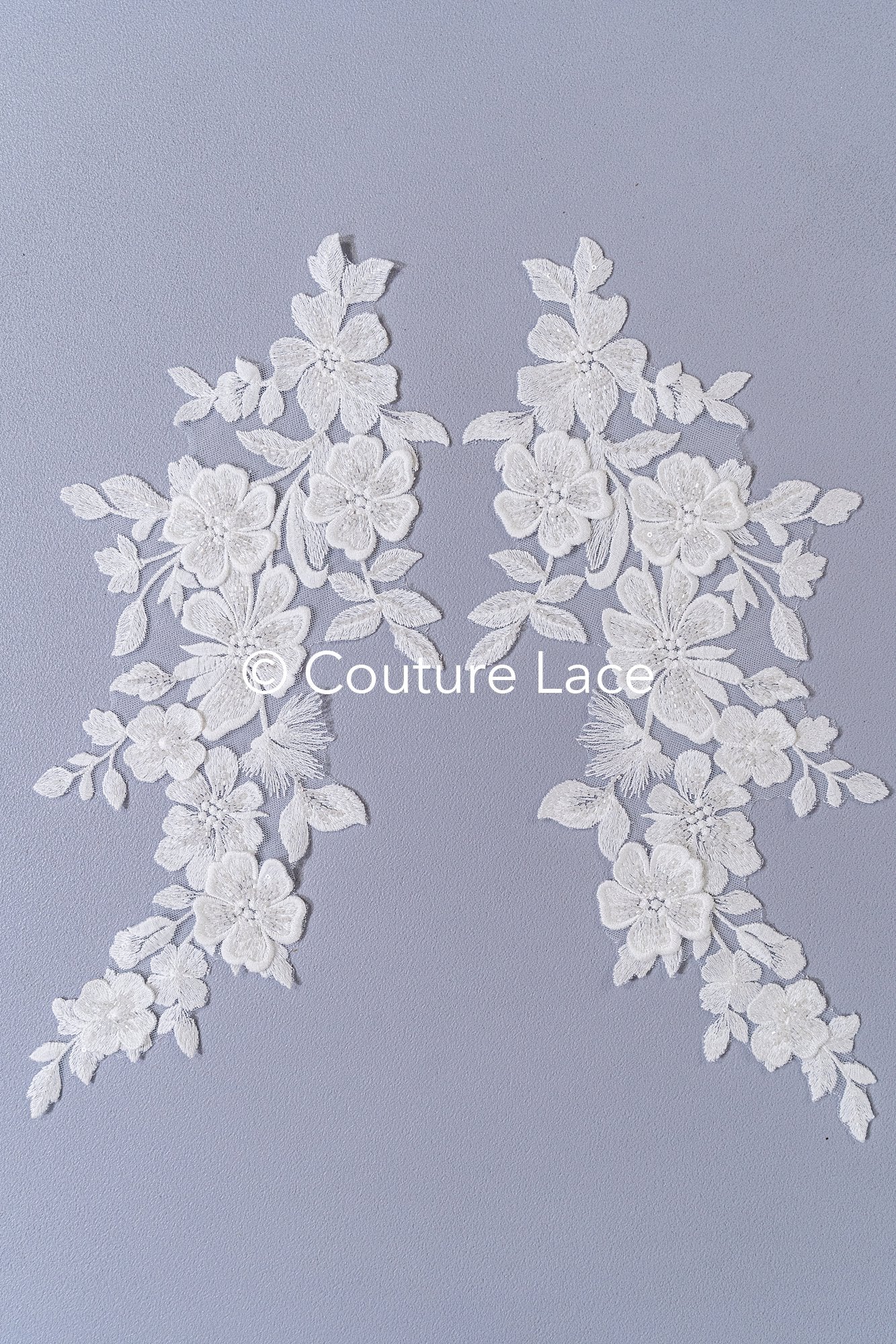 Romantische Applikation off-white/ Brautapplikation mit 3D Blumen & Perlen/ Brautkleid Spitzenapplikation/ Blumen Brautspitze Applikation// A24-383