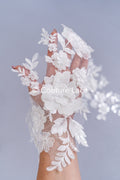 Brautspitzenapplikationen mit 3D Blumen/ Brautkleid Spitzenverzierungen mit Perlen// A24-460