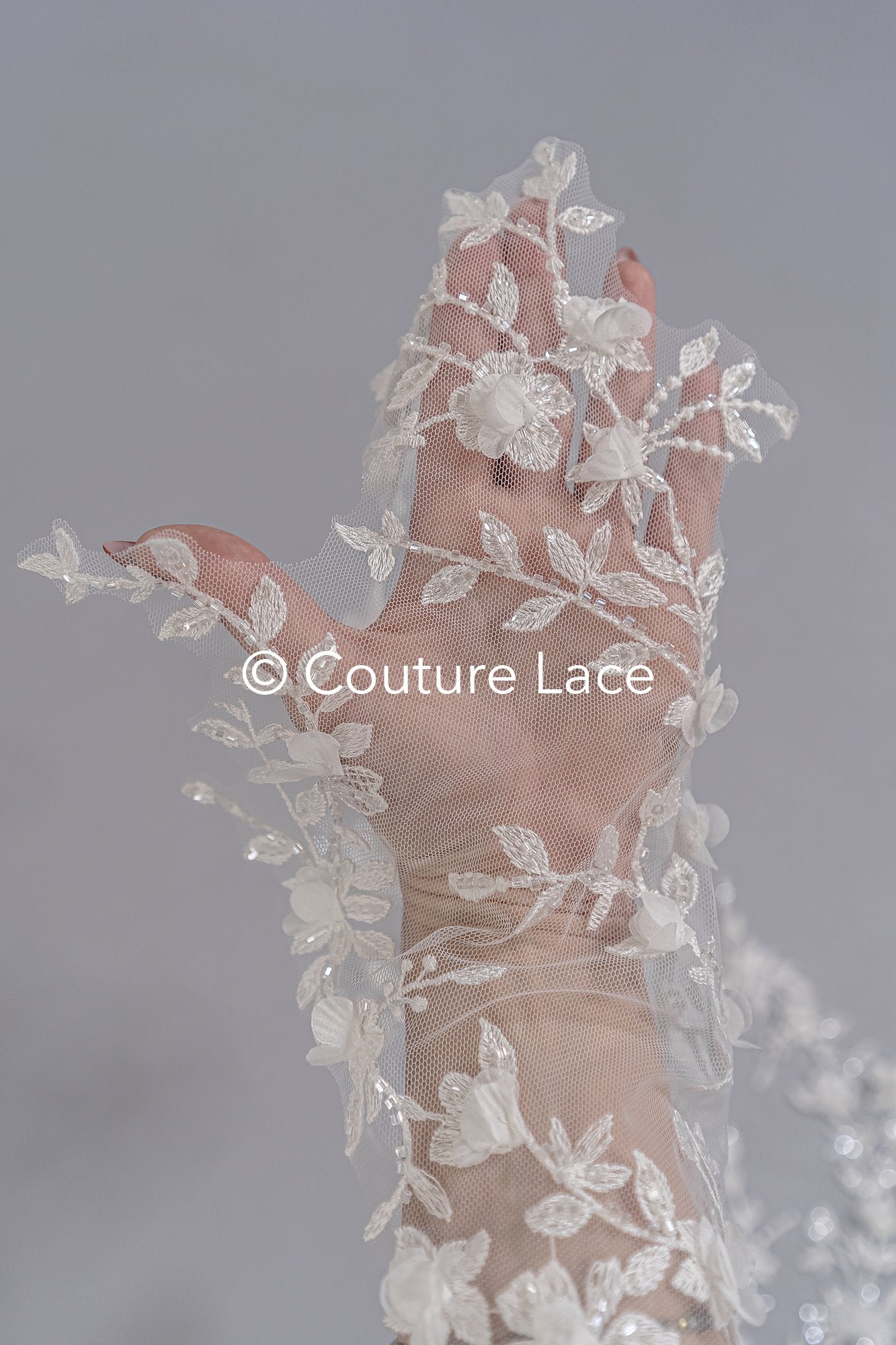 Brautspitzenapplikationen mit 3D Blumen/ Brautkleid Spitzenverzierungen mit Perlen// A24-468