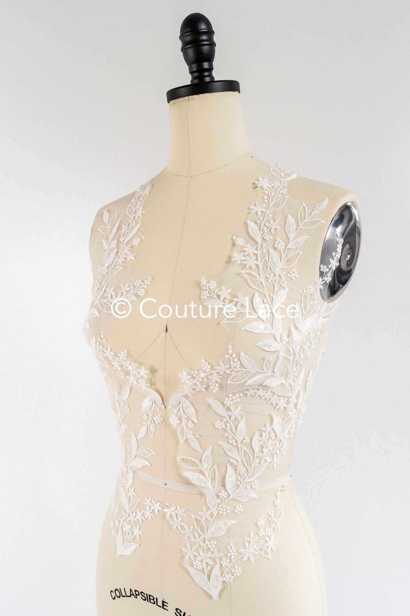Romantische Applikation off-white/ Brautapplikation mit Blumen/ Brautkleid Spitzenapplikation/ Brautspitze Applikation// A24-371