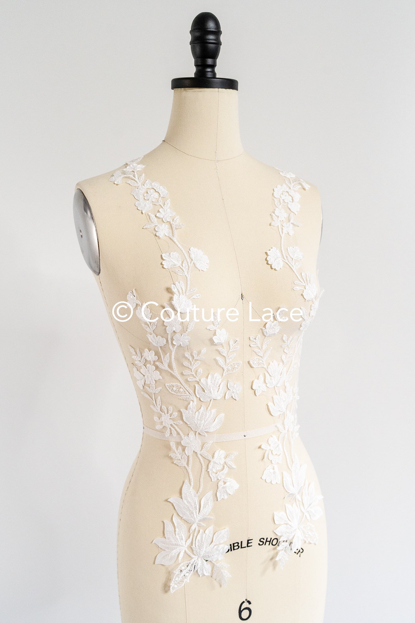 Romantische Applikation off-white/ Brautapplikation mit Blumen/ Brautkleid Spitzenapplikation/ Brautspitze Applikation// A24-378