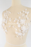 Romantische Applikation off-white/ Brautapplikation mit 3D Blumen & Perlen/ Brautkleid Spitzenapplikation/ Blumen Brautspitze Applikation// A24-382