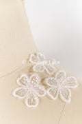 50 piezas de flores de encaje para coser / Aplicaciones de flores 3D de encaje / Aplicaciones de encaje para vestido de novia / Encaje nupcial // A26-456