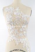 Perlenmuster aus Blumenspitze für das Brautkleid/zarte Spitzenapplikationen für das Brautkleid/perlenbesetzte Spitzenaufnäher für das Brautkleid// A24-464