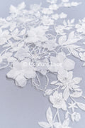 Brautspitzenapplikationen mit 3D Blumen/ Brautkleid Spitzenverzierungen mit Perlen// A24-466