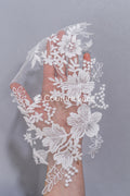 Florale Applikationen für Brautkleider/ Brautkleidspitze Blumenmotiv // A25-492