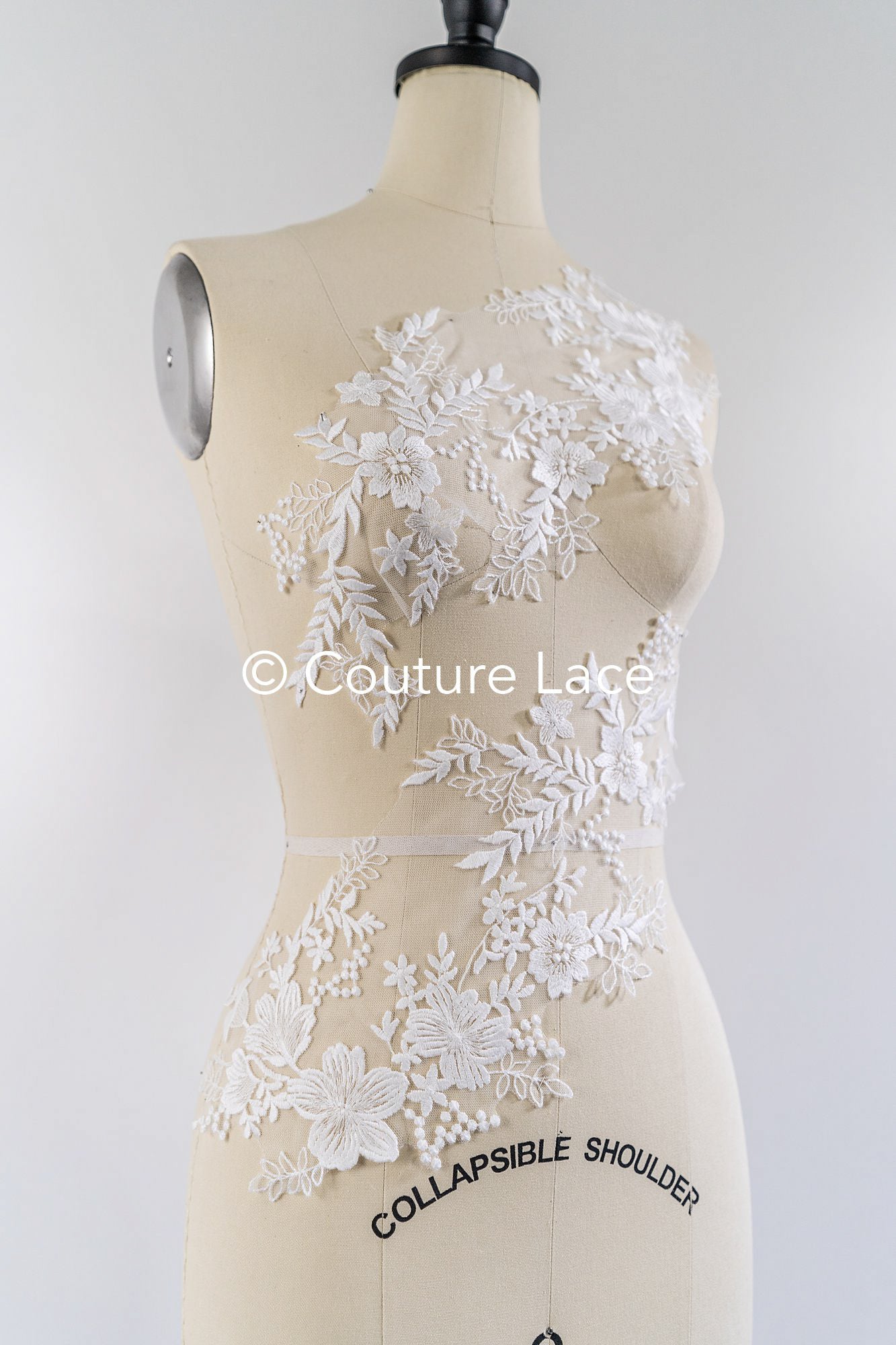 Florale Applikationen für Brautkleider/ Brautkleidspitze Blumenmotiv // A25-492
