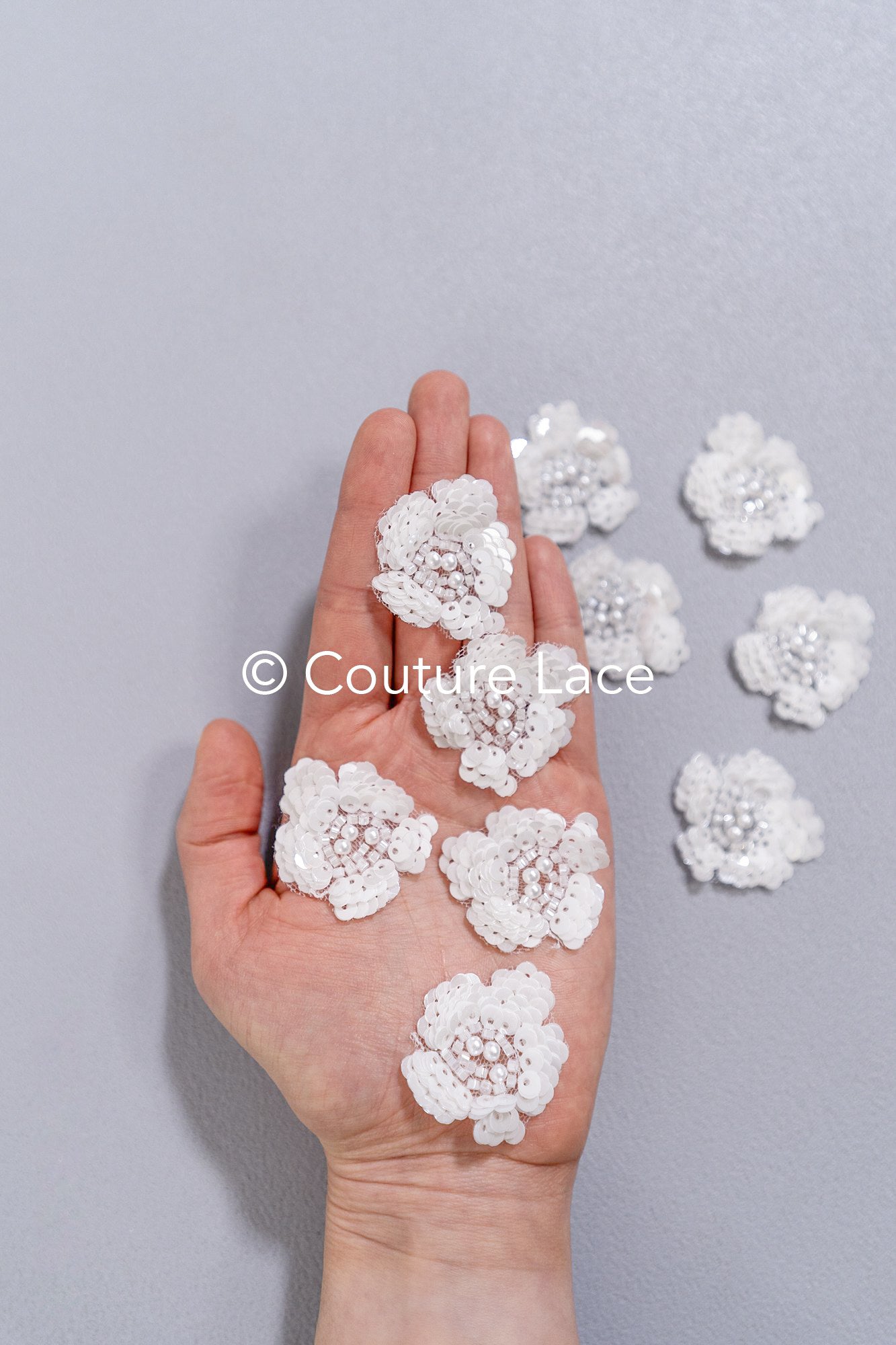 20pcs. Fleurs en dentelle à coudre/ Applique en dentelle fleur 3D/ Applique en dentelle pour robe de mariée/ Dentelle de mariée// A26-494