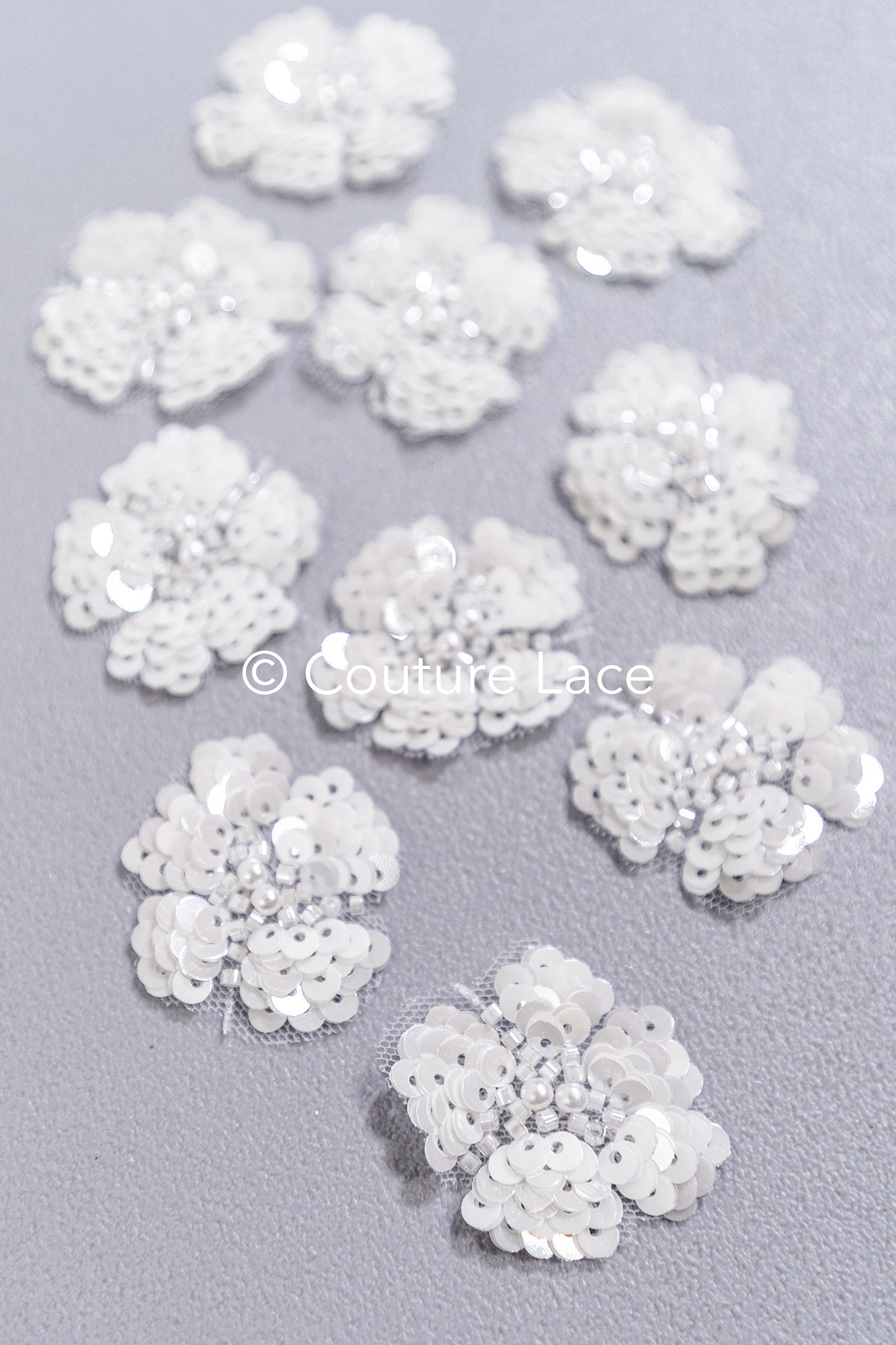 20pcs. Fleurs en dentelle à coudre/ Applique en dentelle fleur 3D/ Applique en dentelle pour robe de mariée/ Dentelle de mariée// A26-497