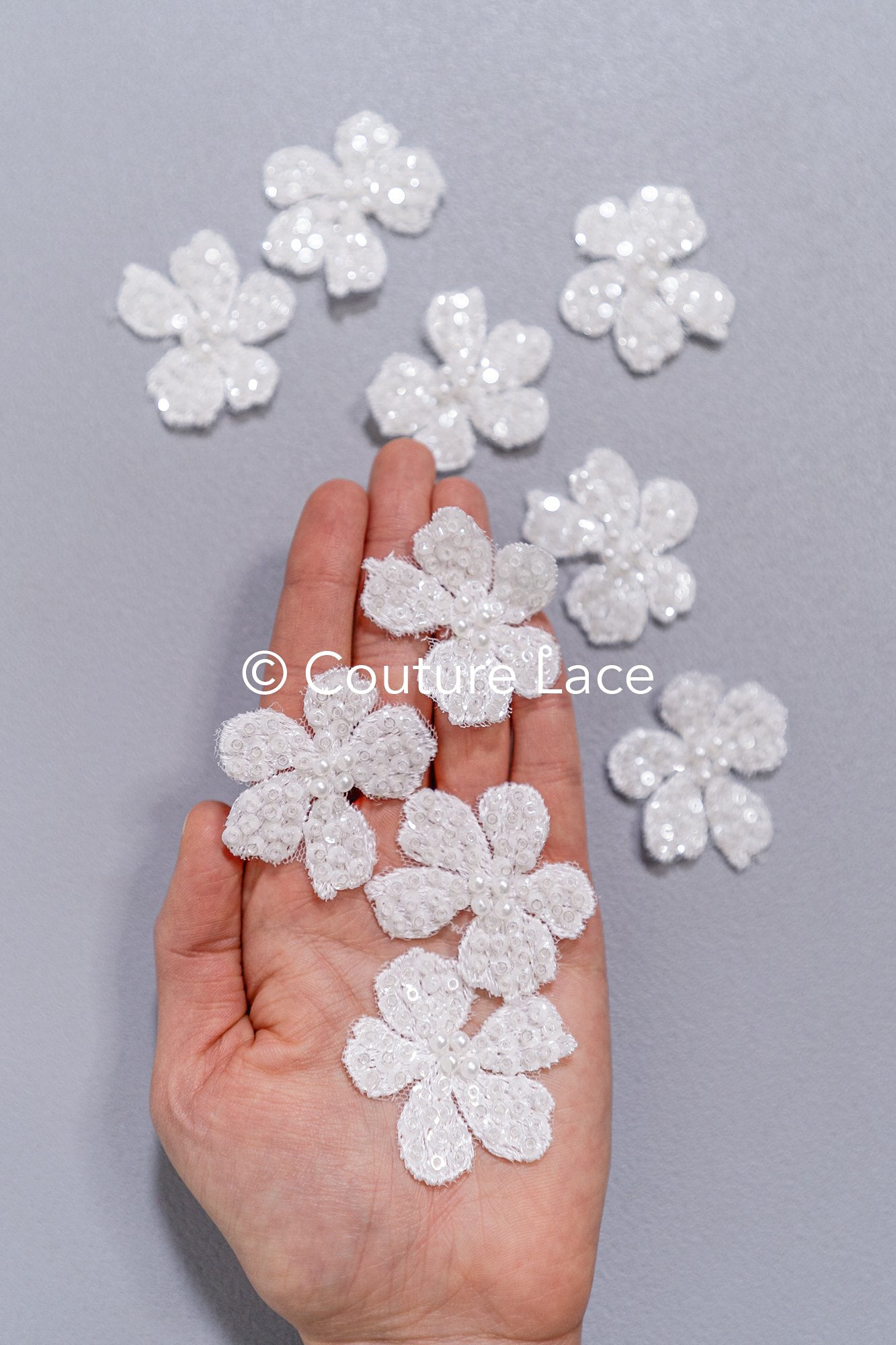 20 piezas de flores de encaje para coser / Aplicaciones de flores 3D de encaje / Aplicaciones de encaje para vestido de novia / Encaje nupcial // A26-501