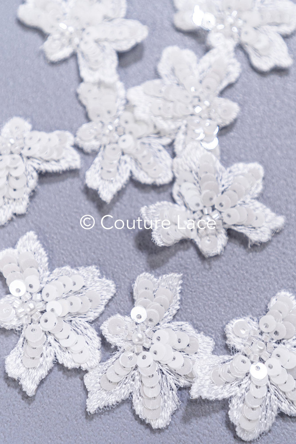 20 piezas de flores de encaje para coser / Aplicaciones de flores 3D de encaje / Aplicaciones de encaje para vestido de novia / Encaje nupcial // A26-502