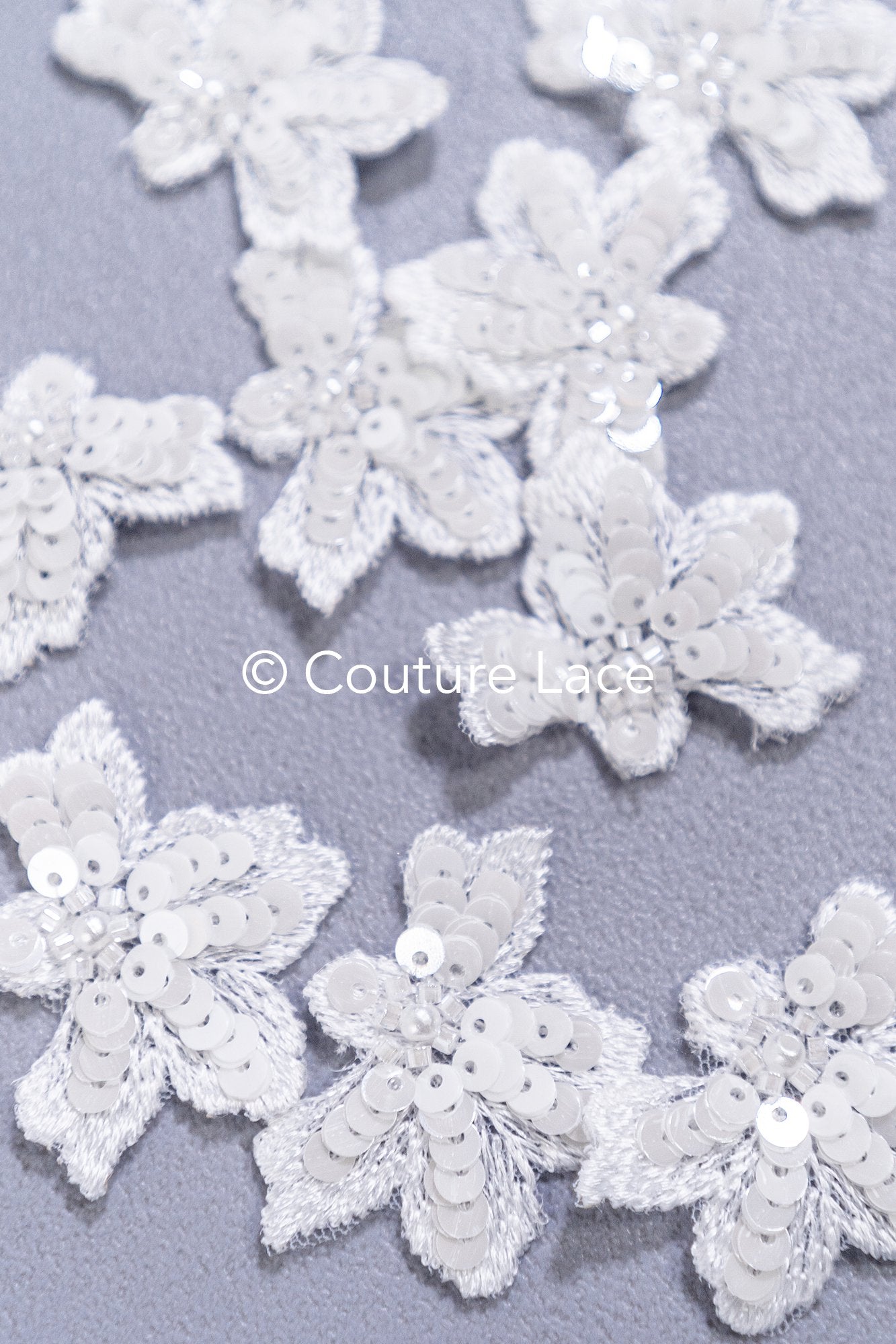 20 piezas de flores de encaje para coser / Aplicaciones de flores 3D de encaje / Aplicaciones de encaje para vestido de novia / Encaje nupcial // A26-502