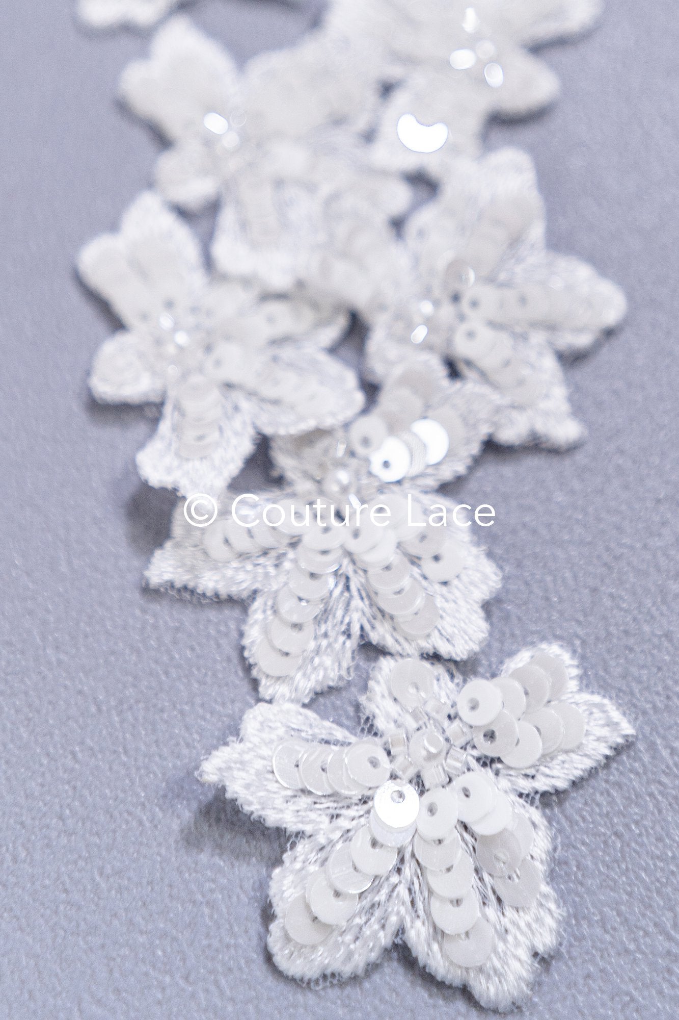 20 piezas de flores de encaje para coser / Aplicaciones de flores 3D de encaje / Aplicaciones de encaje para vestido de novia / Encaje nupcial // A26-502