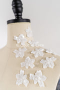 20 piezas de flores de encaje para coser / Aplicaciones de flores 3D de encaje / Aplicaciones de encaje para vestido de novia / Encaje nupcial // A26-502