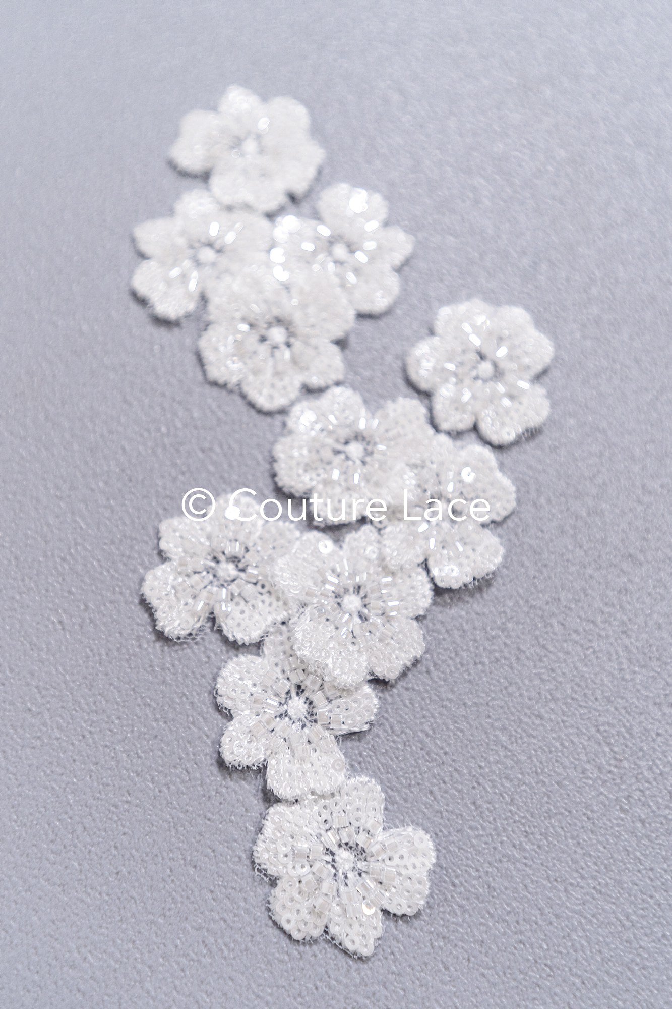 20 piezas de flores de encaje para coser / Aplicaciones de flores 3D de encaje / Aplicaciones de encaje para vestido de novia / Encaje nupcial // A26-504