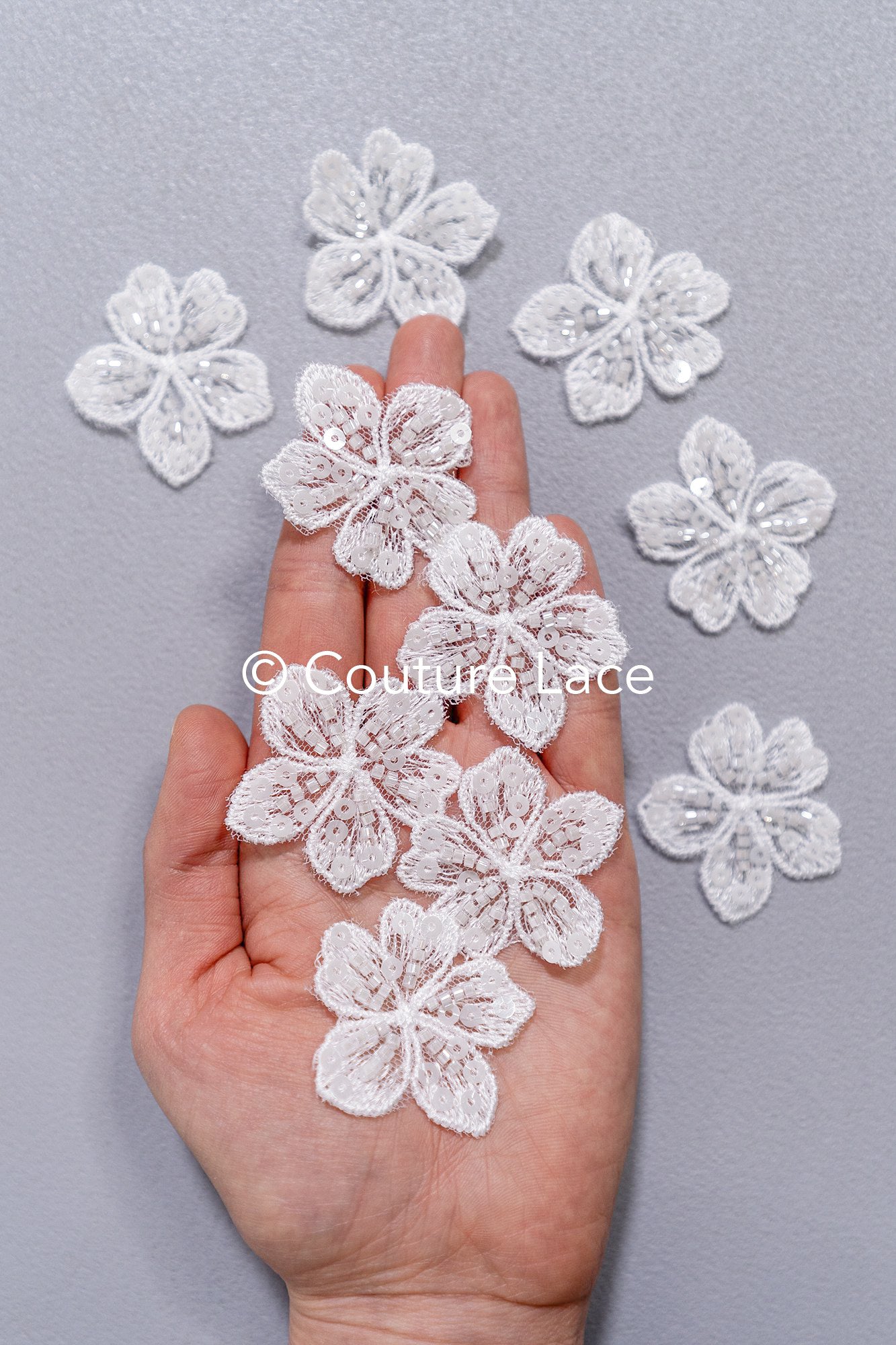 20 piezas de flores de encaje para coser / Aplicaciones de flores 3D de encaje / Aplicaciones de encaje para vestido de novia / Encaje nupcial // A26-505