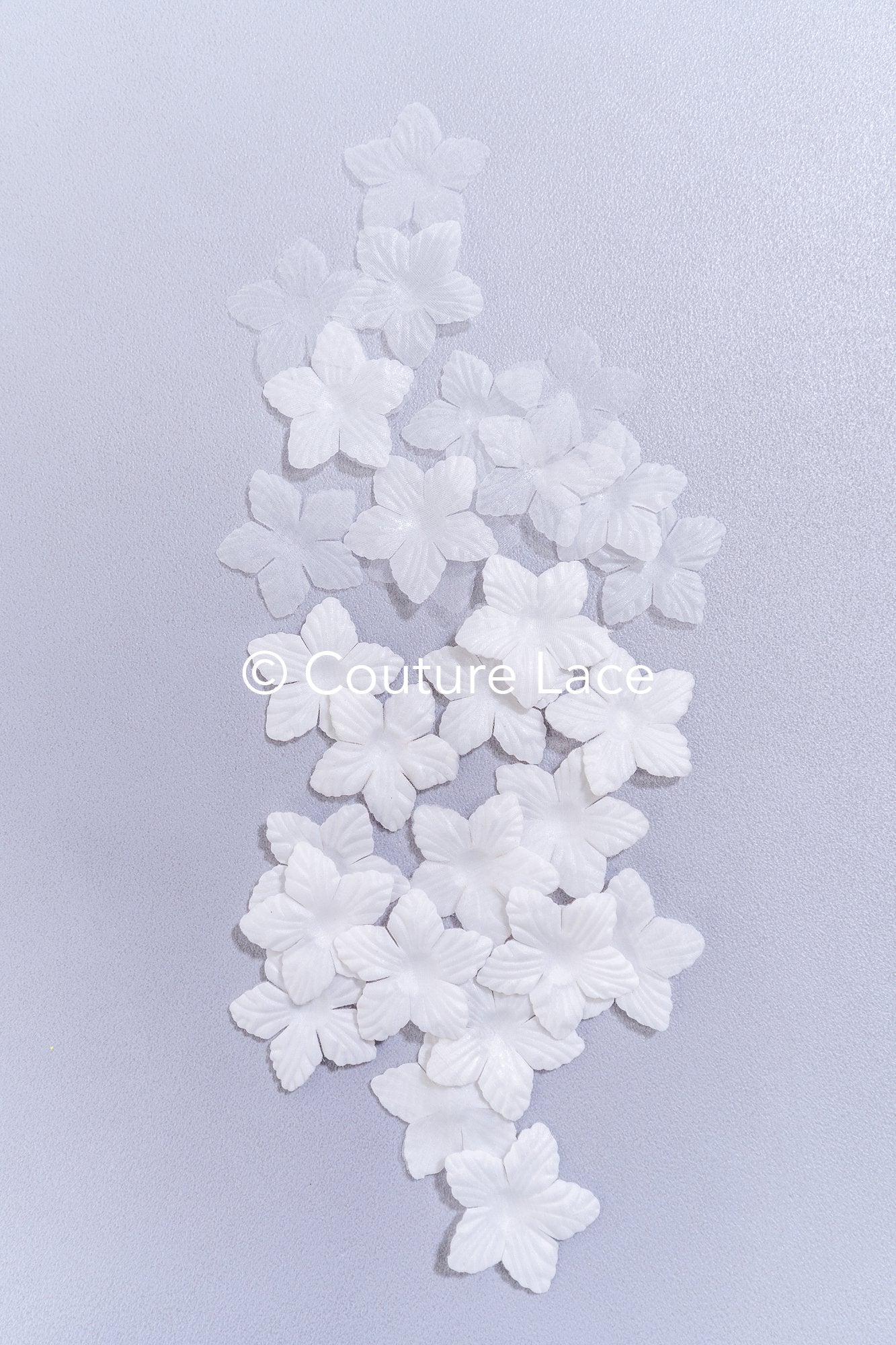200 uds. - Flores 3D / Flores de tela para vestidos de novia / Apliques de encaje con flores 3D // A26-508