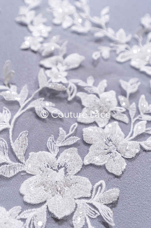 Perlen bestickte Blumen Applikationen für Brautkleider/ Brautkleidspitze Perlen Motive // A25-513