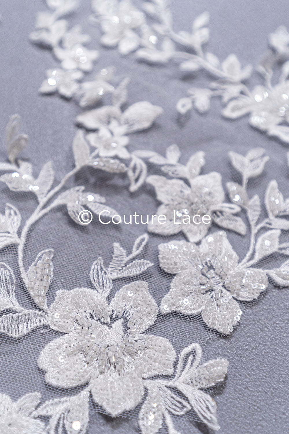 Perlen bestickte Blumen Applikationen für Brautkleider/ Brautkleidspitze Perlen Motive // A25-513