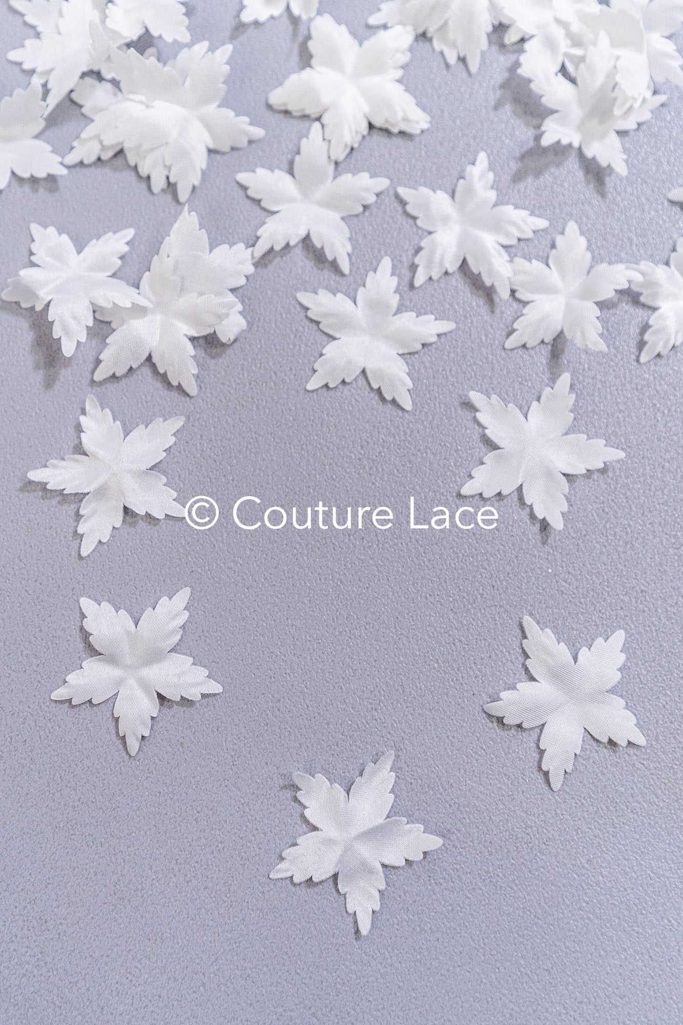 100 uds. - Flores 3D / Flores de tela para vestidos de novia / Apliques de encaje con flores 3D // A26-519