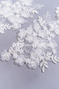 Lace for wedding dresses with pearls and 3D flowers // A25-521
