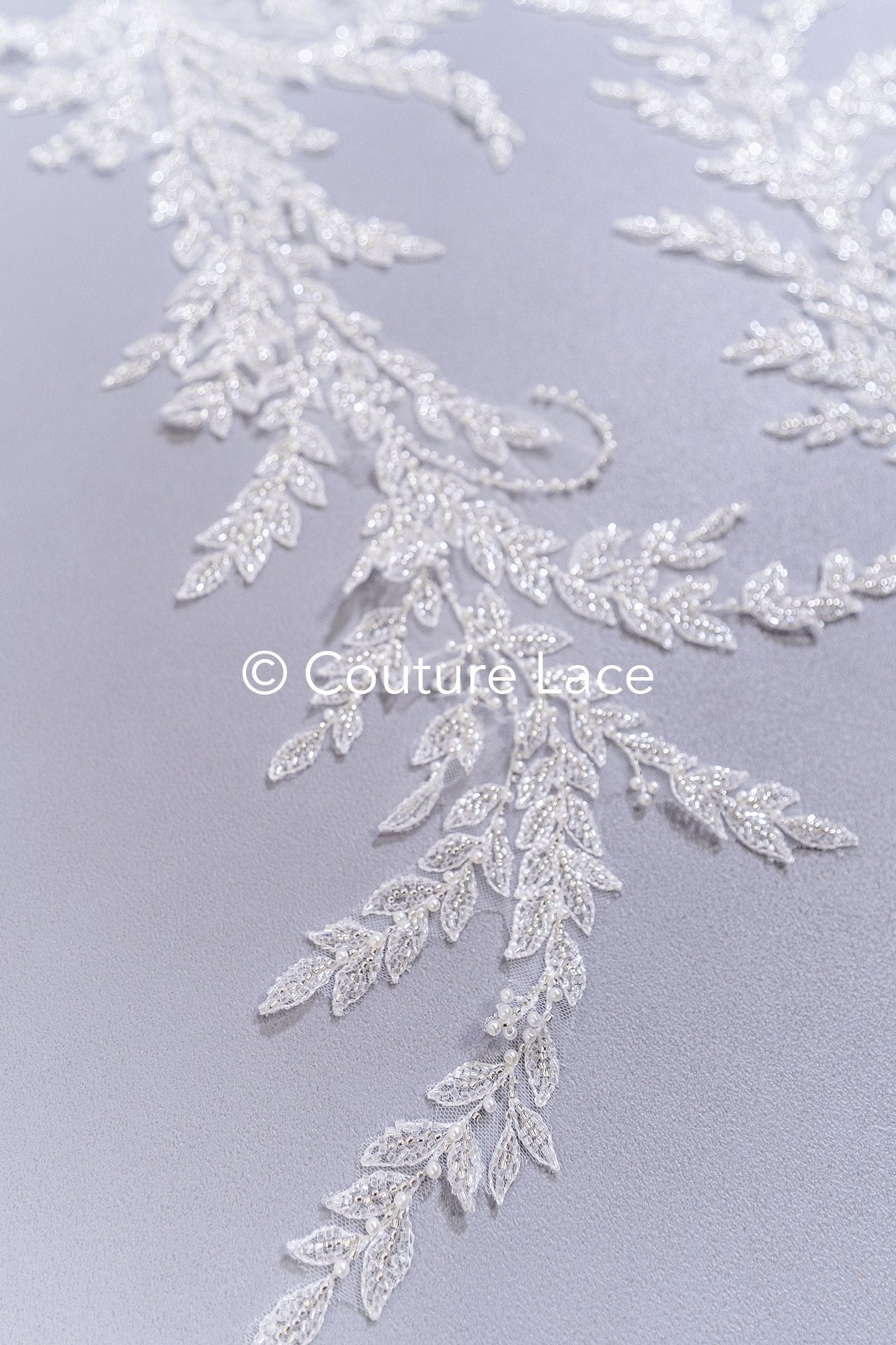 Perlen bestickte Blumen Applikationen für Brautkleider/ Brautkleidspitze Perlen Motive // A25-526