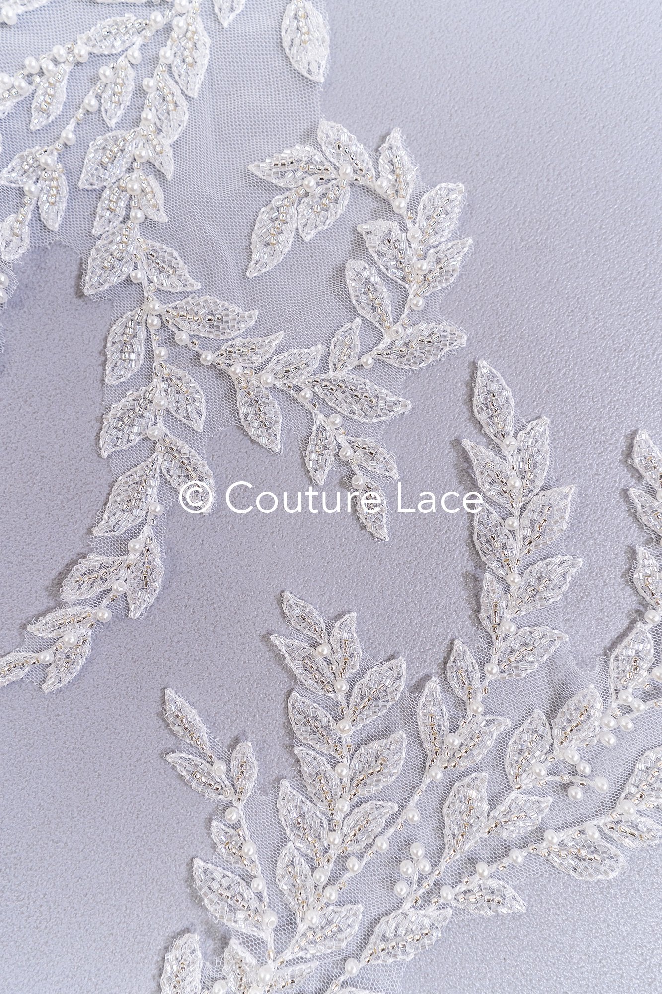 Perlen bestickte Blumen Applikationen für Brautkleider/ Brautkleidspitze Perlen Motive // A25-526