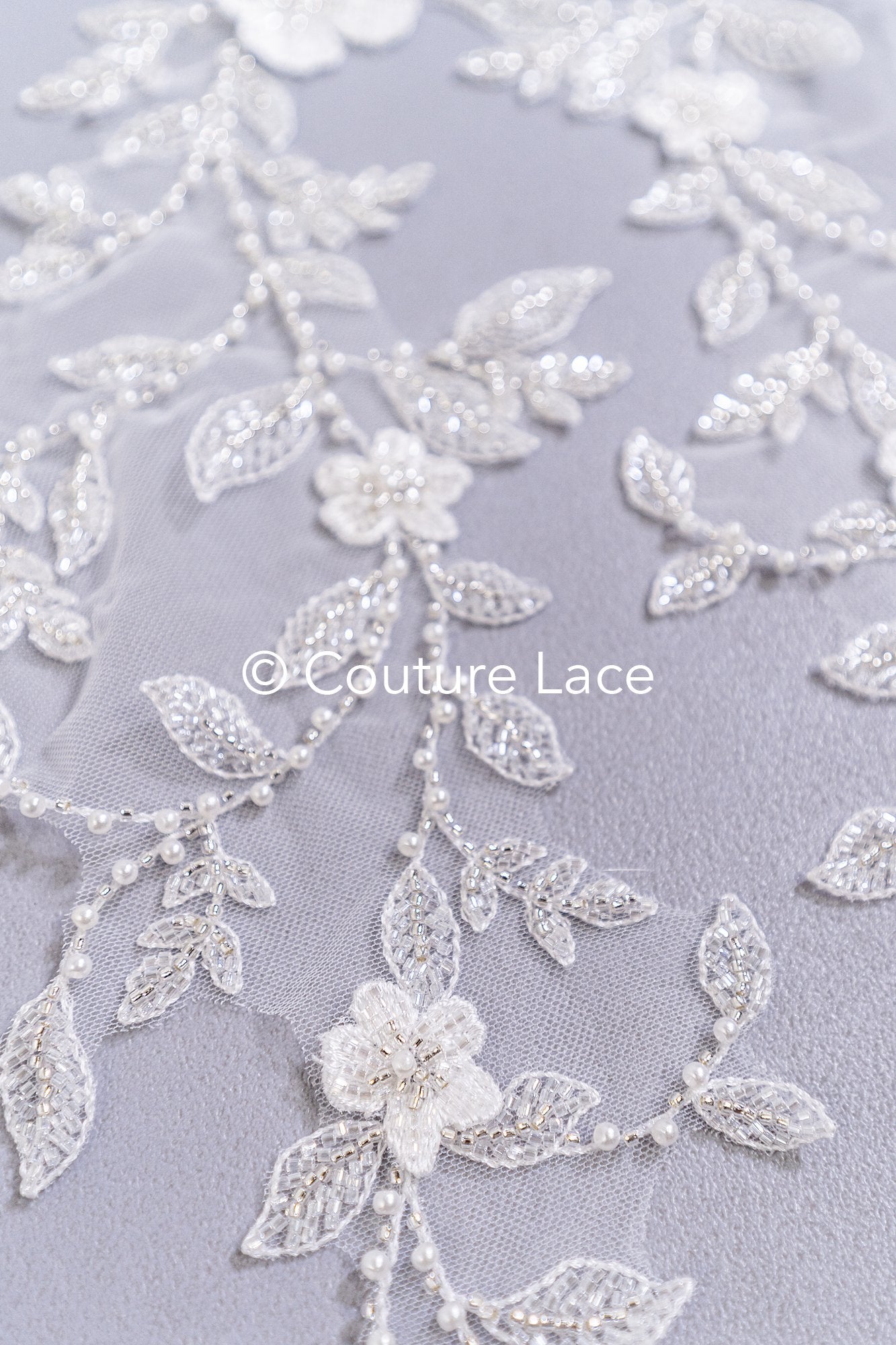 Perlen bestickte Blumen Applikationen für Brautkleider/ Brautkleidspitze Perlen Motive // A25-527