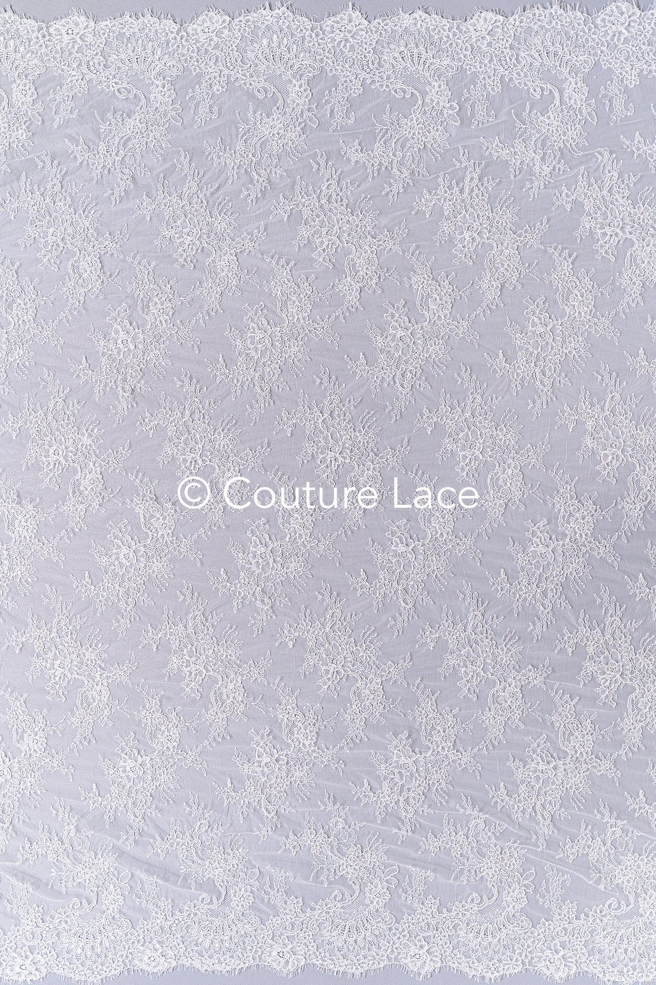 3 meters of French Chantilly lace / French bridal lace / L26-872