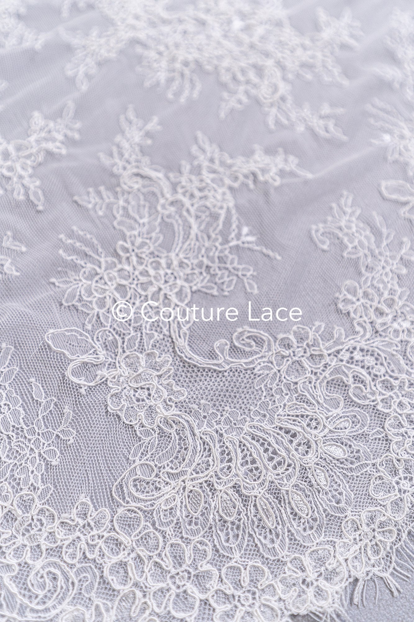 3 meters of French Chantilly lace / French bridal lace / L26-872