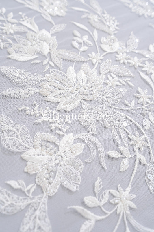 Braut Spitzenstoff mit Perlen / Off-White Braut Spitze/ bestickte Hochzeit Spitze/ Couture Spitze/ L24-676