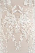 Braut Spitzenstoff mit Perlen / Off-White Braut Spitze/ bestickte Hochzeit Spitze/ Couture Spitze/ L24-676