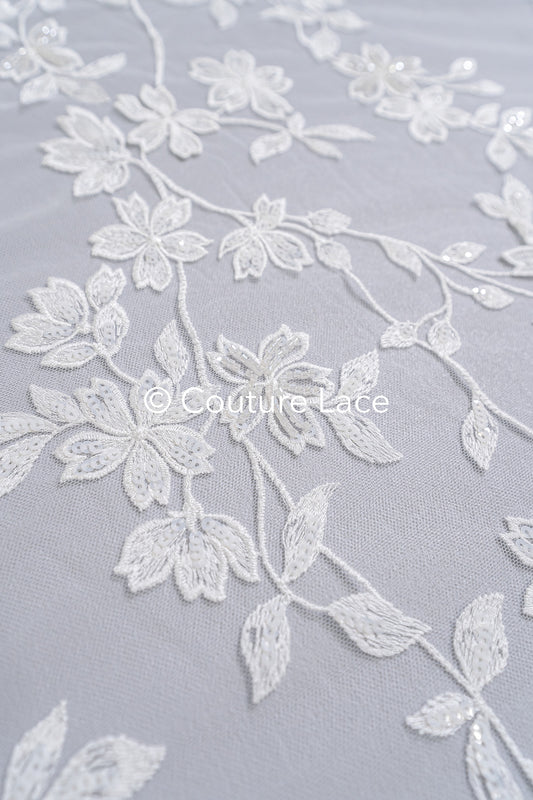 Perlen-Spitzenstoff/ Couture-Spitzenstoff floral/ Braut-Spitzenstoff/ Perlen-Spitzenstoff// L24-686