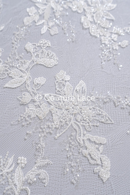Perlen-Spitzenstoff/ Couture-Spitzenstoff floral/ Braut-Spitzenstoff/ Perlen-Spitzenstoff// L24-692