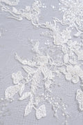 Perlen-Spitzenstoff/ Couture-Spitzenstoff floral/ Braut-Spitzenstoff/ Perlen-Spitzenstoff// L24-692