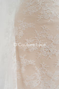 Chantilly-Spitzenstoff für Brautkleid/ Off-White Weiches französisches Hochzeits-Spitzenmaterial/ Braut-Spitzenstoff // L24-711