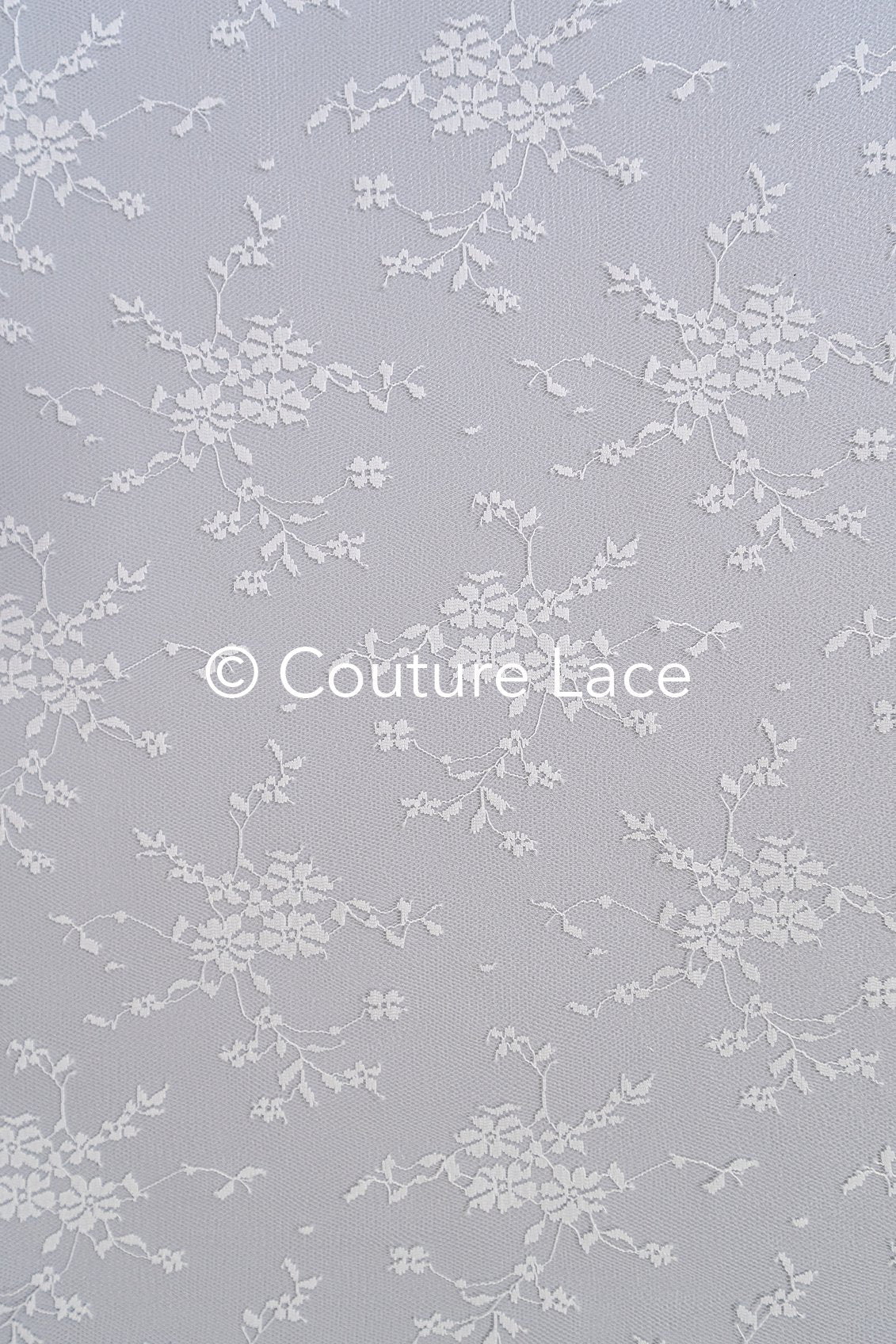 Dentelle française pour robes de mariée / Dentelle de Chantilly pour mariées // L25-714