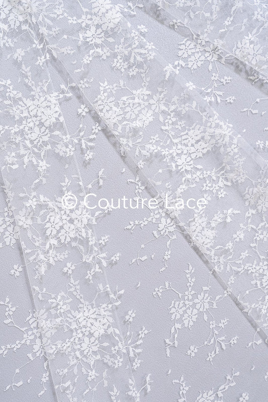 Dentelle française pour robes de mariée / Dentelle de Chantilly pour mariées // L25-714