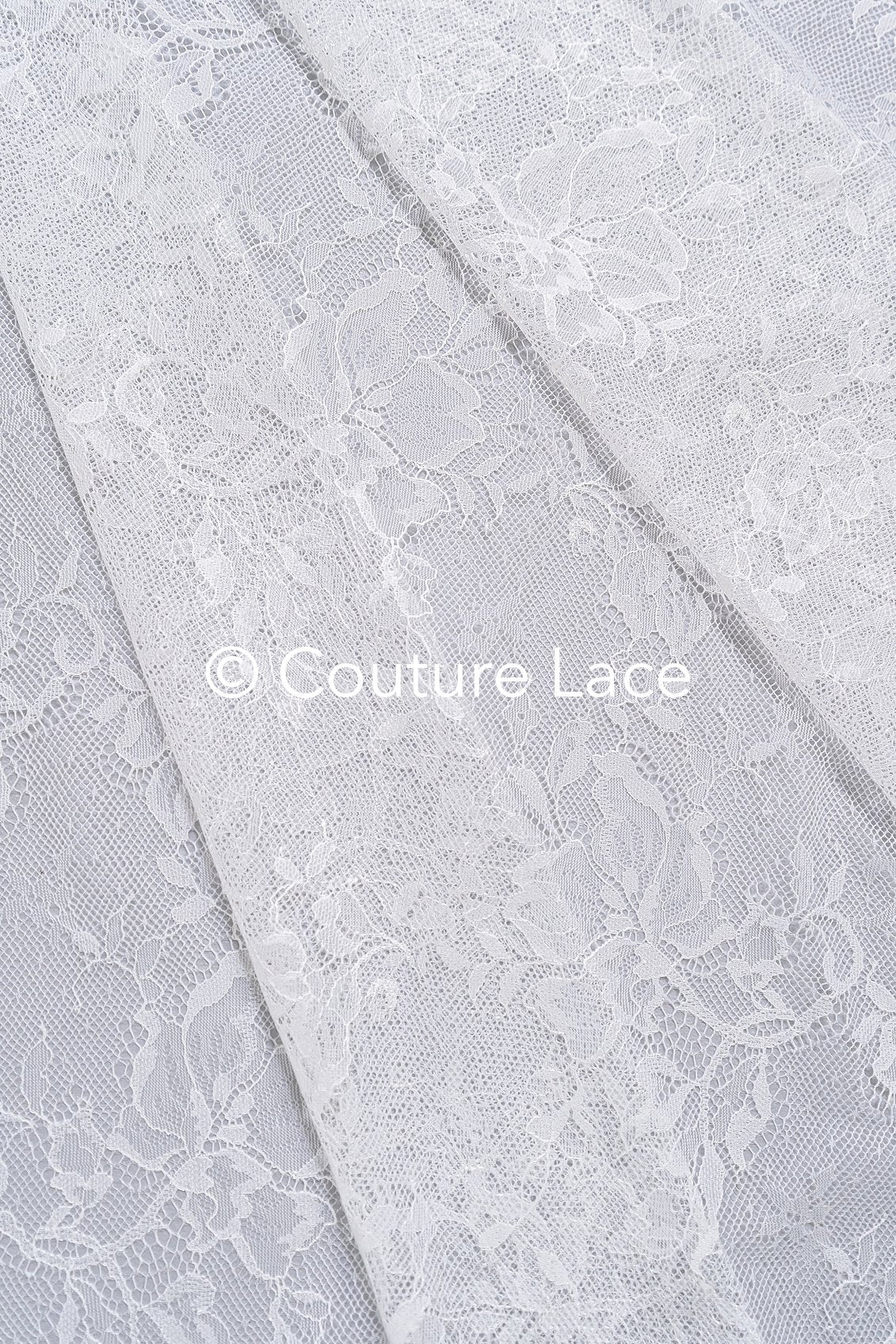 Dentelle de Chantilly pour robe de mariée / Dentelle française pour robe de mariée // L25-715