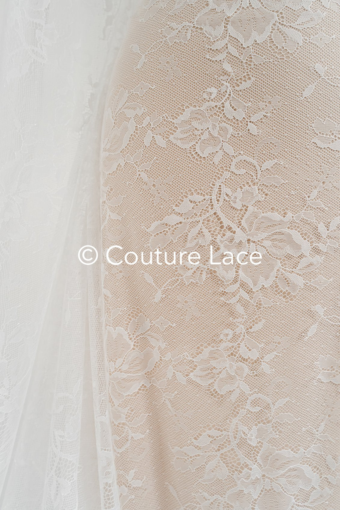 Dentelle de Chantilly pour robe de mariée / Dentelle française pour robe de mariée // L25-715