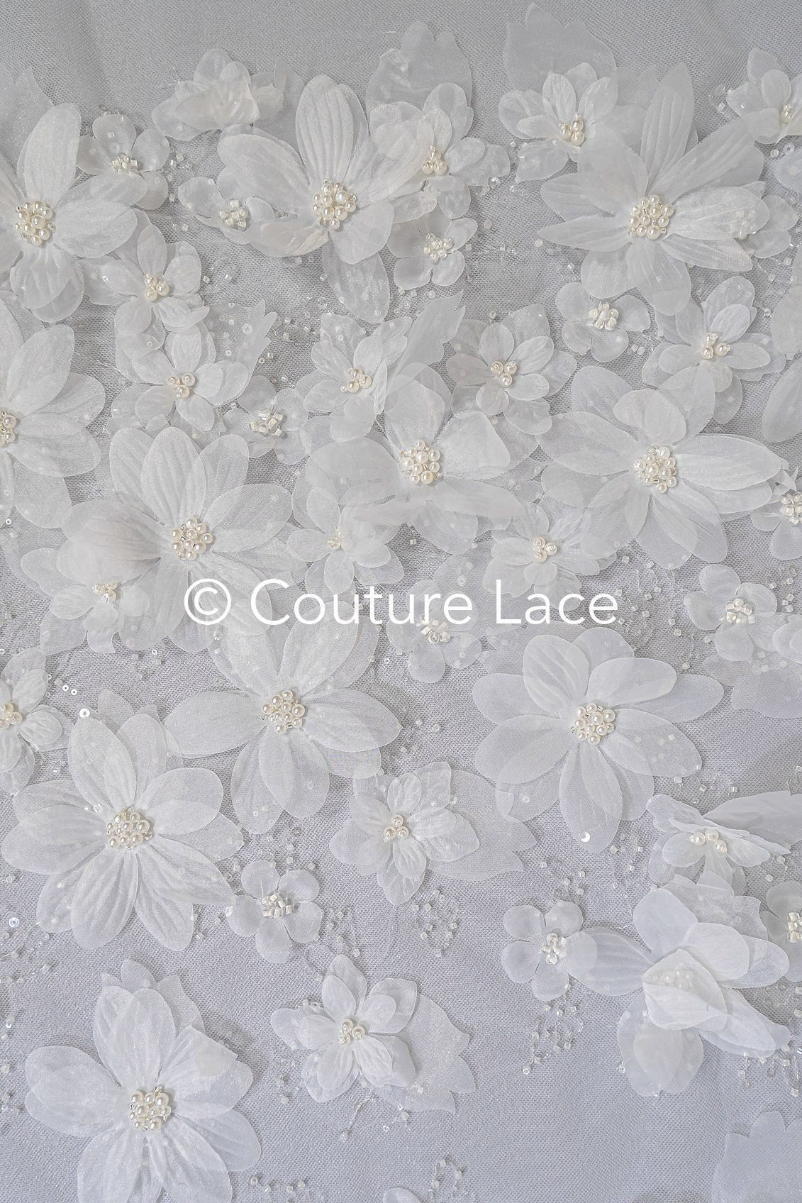 Encaje floral lujoso para vestidos de novia con flores 3D hechas a mano // L25-718