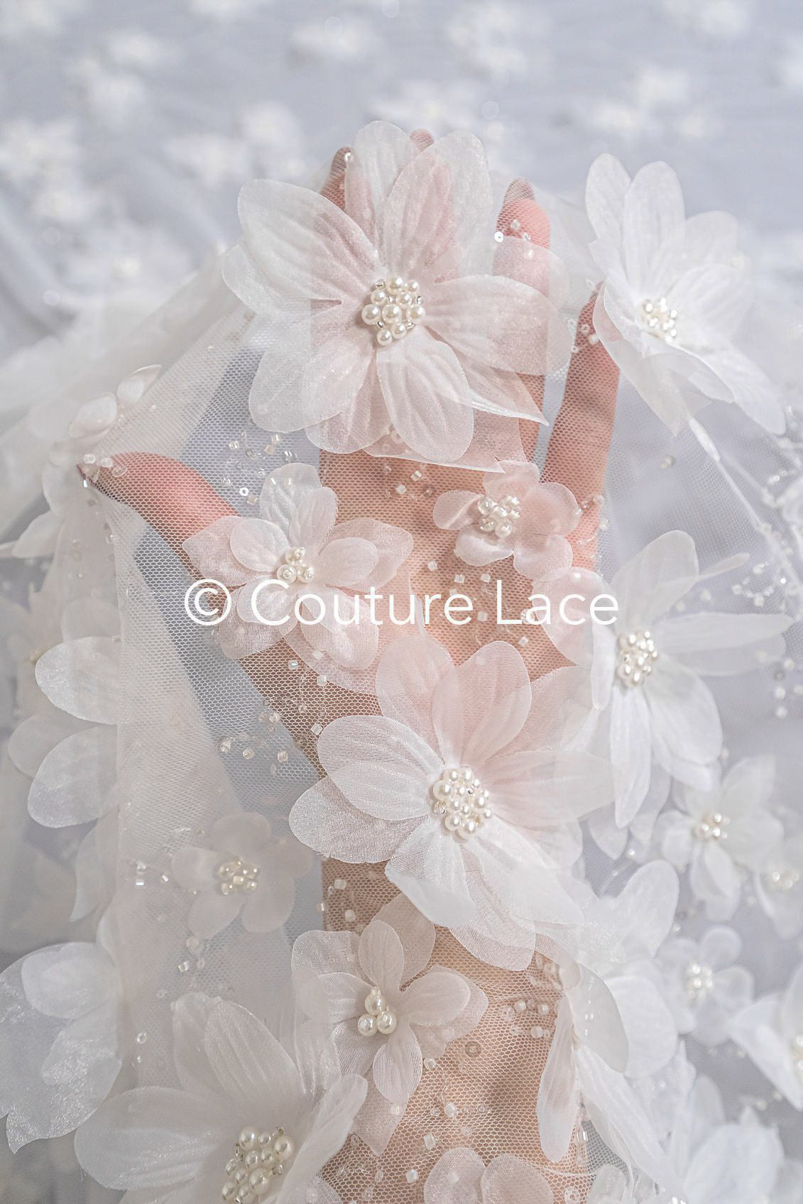 Encaje floral lujoso para vestidos de novia con flores 3D hechas a mano // L25-718